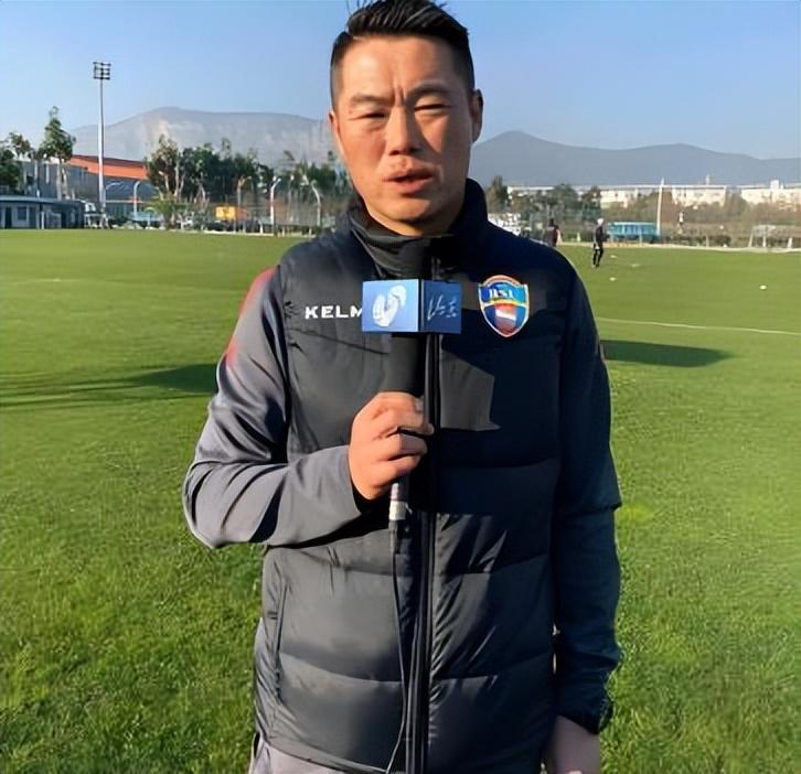 葡萄牙惊险晋级,C罗一番话反而把自己推上风口浪尖